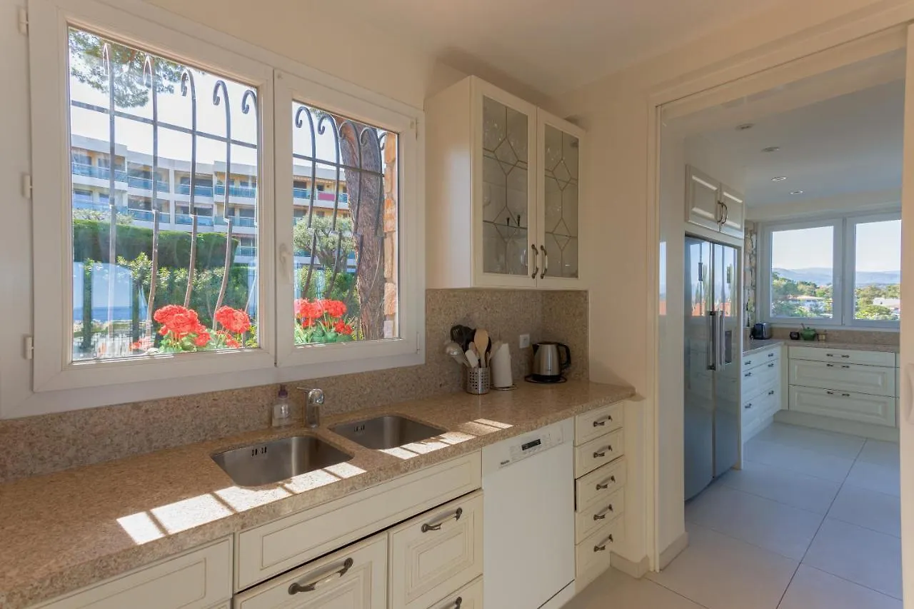 Villa Valentino - Vue Mer- Pool House / Piscine Antibes Frankrike